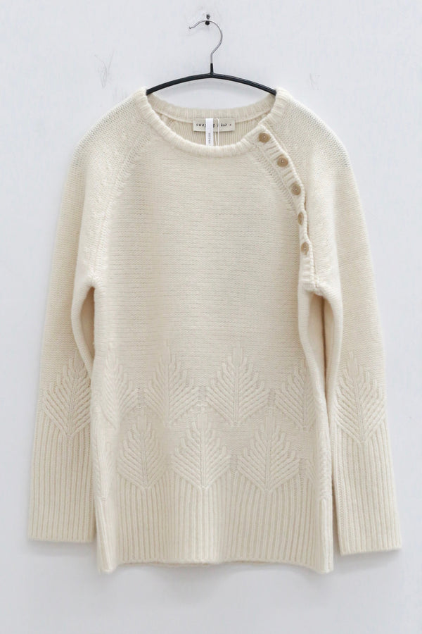 SWAYING 25 Autumn and Winter Slanted Cardigan Wool Top SW-SW25AW1T18C1S2-BAI White